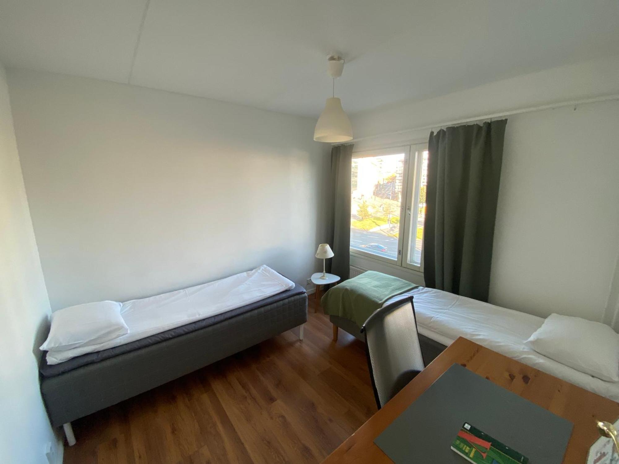 Large 3-bedroom *